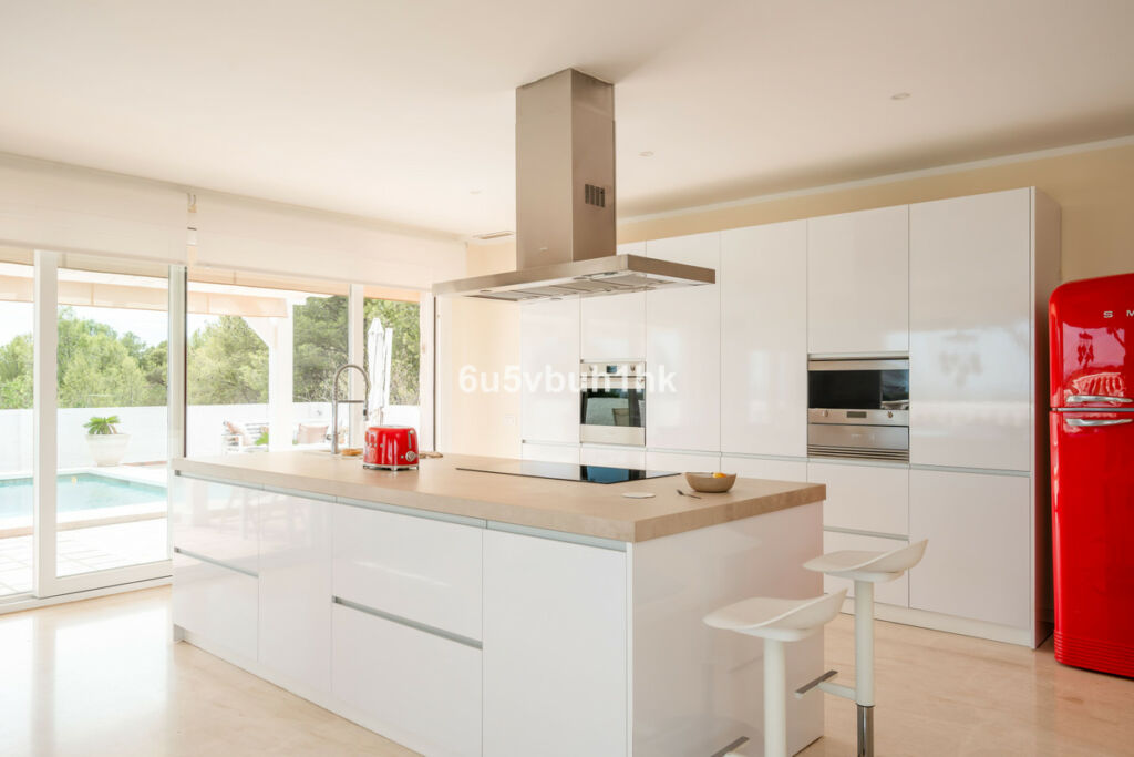 Detached Villa Málaga Málaga - image 3