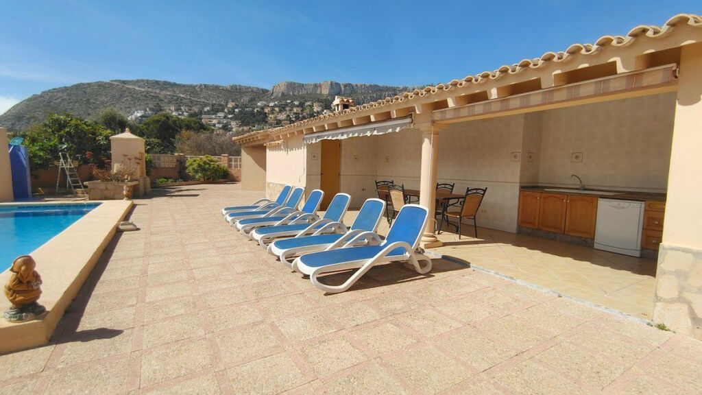 Detached Villa Calpe Alicante - image 3