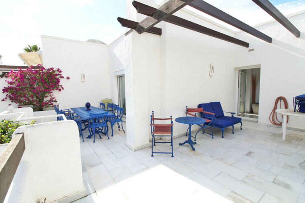 Penthouse Duplex The Golden Mile Málaga - image 5