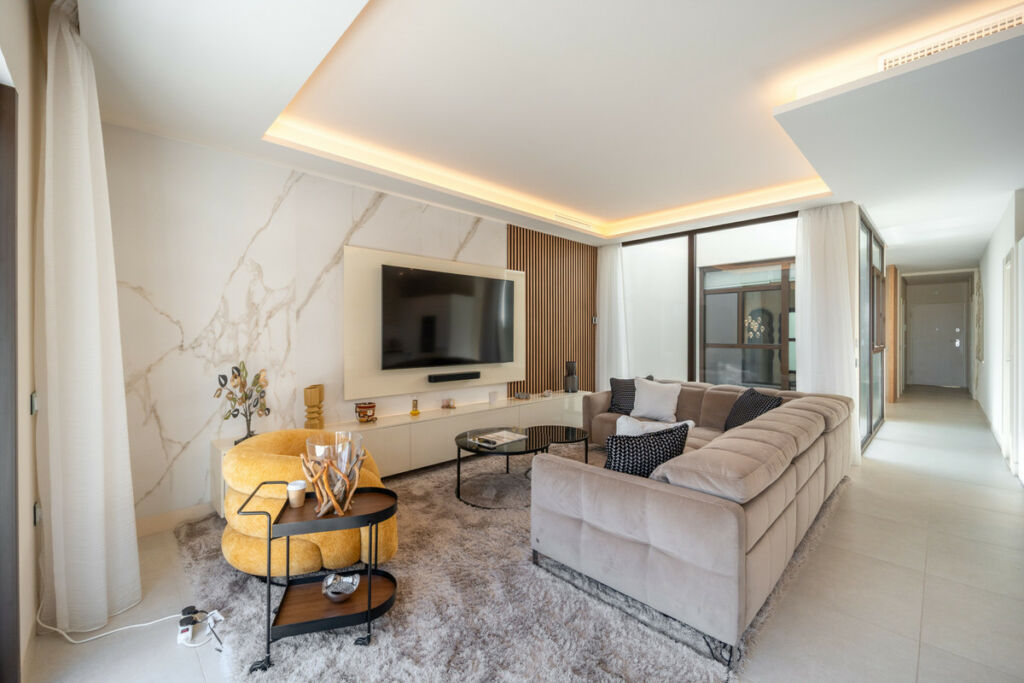 Townhouse Estepona Málaga - image 3