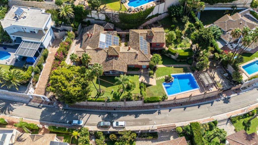 Detached Villa Benalmadena Málaga - image 3
