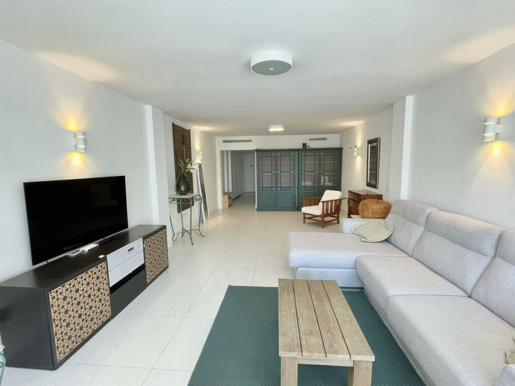 Penthouse Elviria Málaga - image 3
