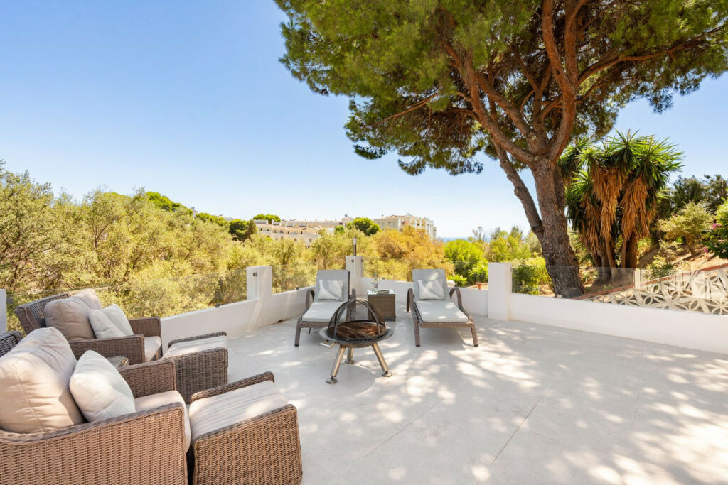 Detached Villa Torreblanca Málaga - image 4