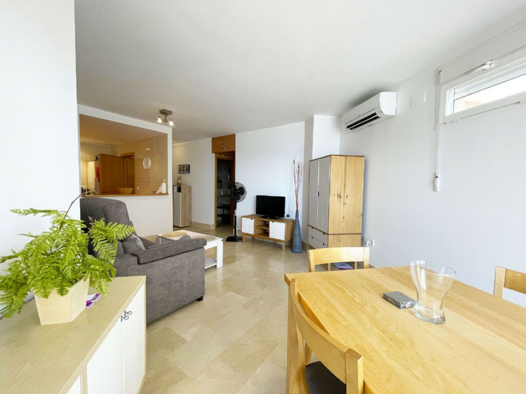 Middle Floor Apartment Calpe Alicante - image 3