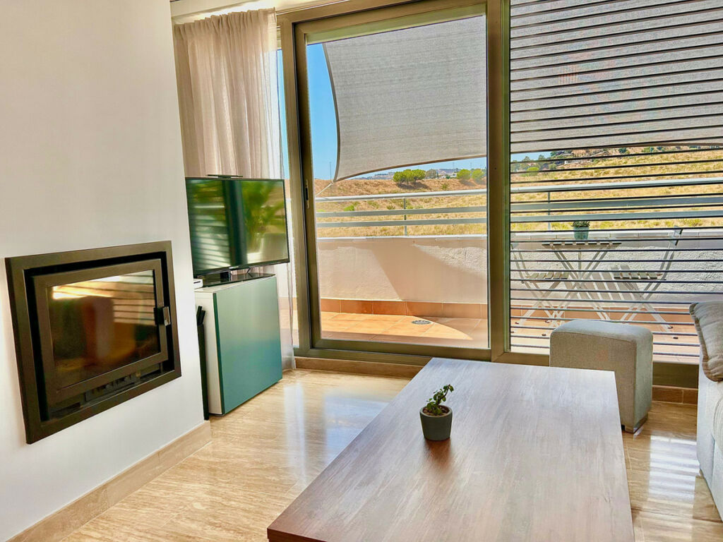 Middle Floor Apartment La Cala de Mijas Málaga - image 3