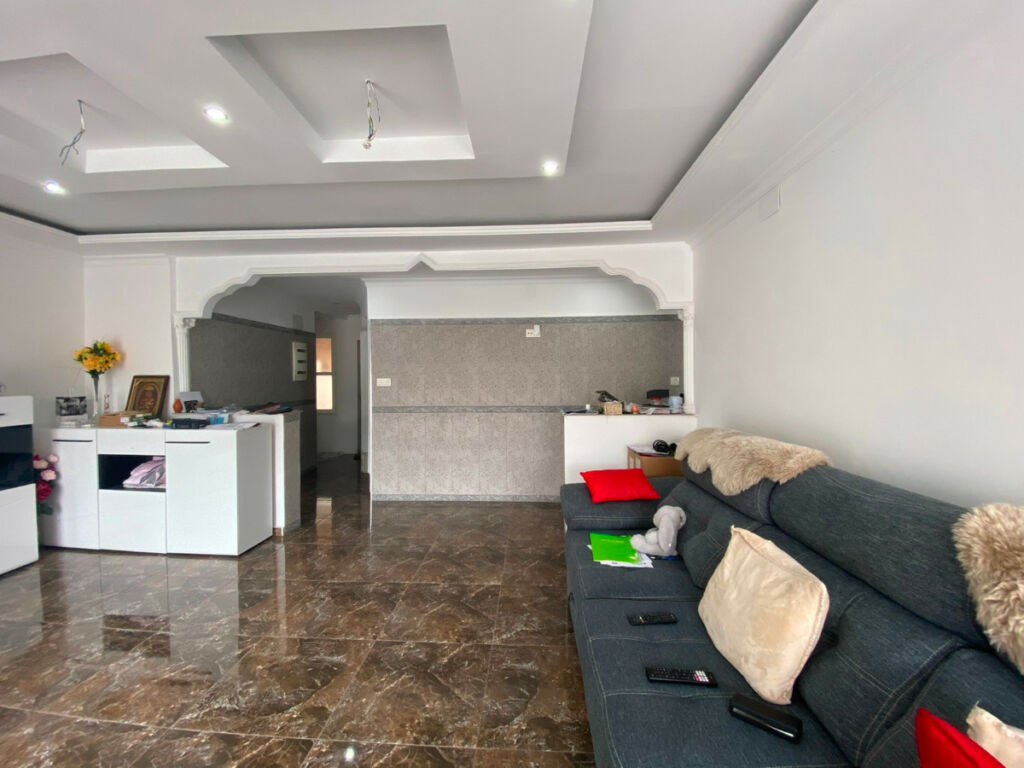 Top Floor Apartment Torrevieja Alicante - image 3