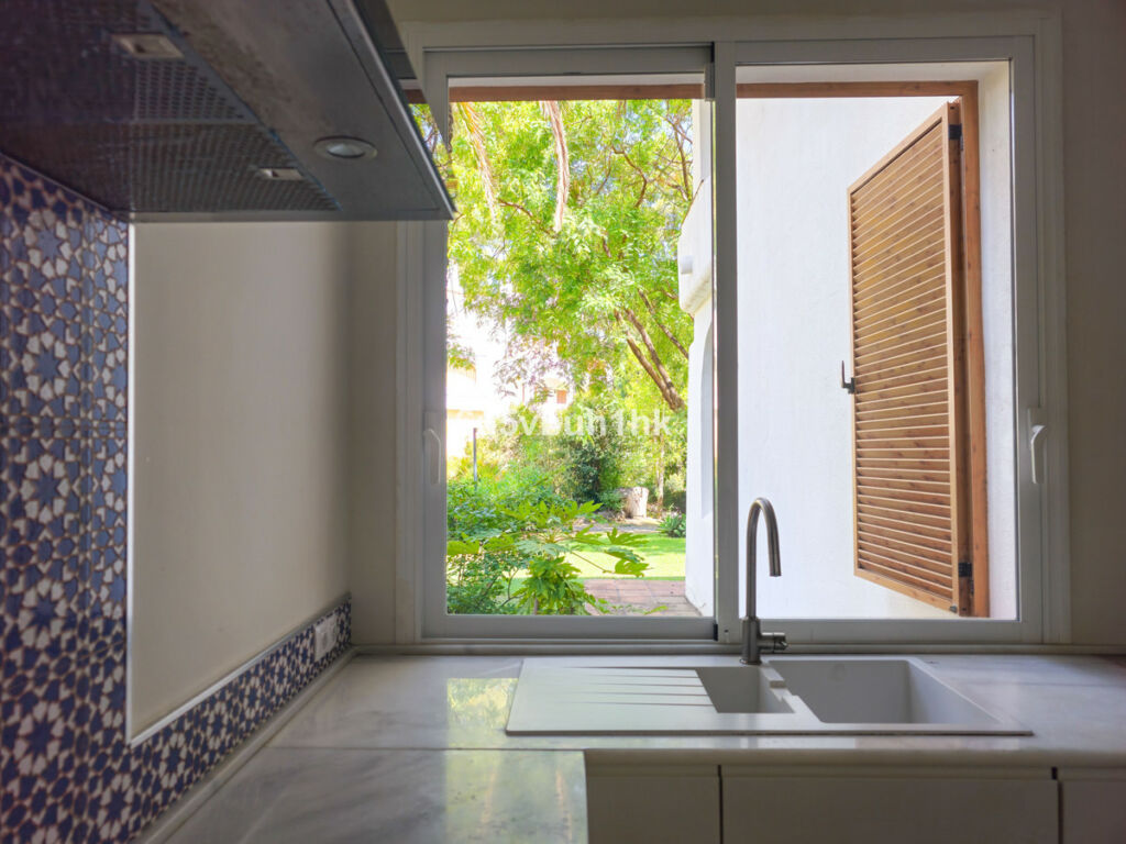 Duplex Nueva Andalucía Málaga - image 3