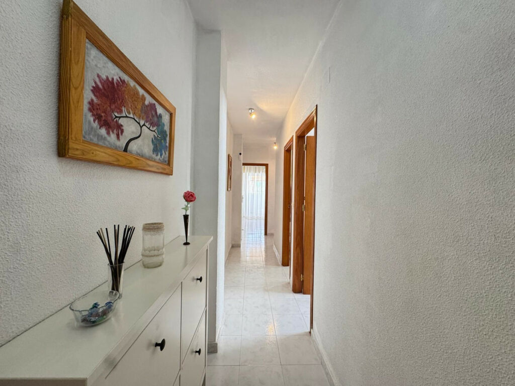 Penthouse Torrevieja Alicante - image 3