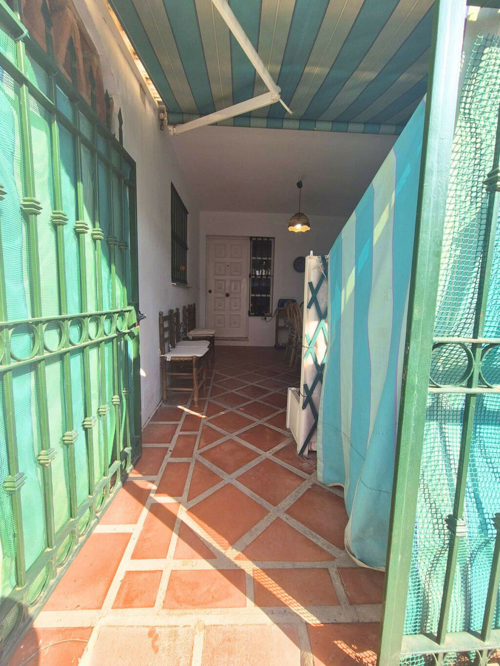 Townhouse Los Boliches Málaga - image 3