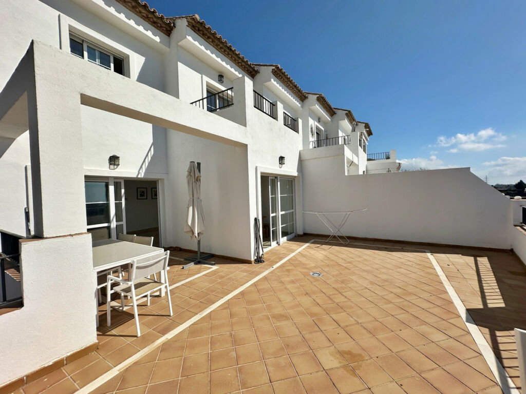 Semi-Detached House Benahavís Málaga - image 3
