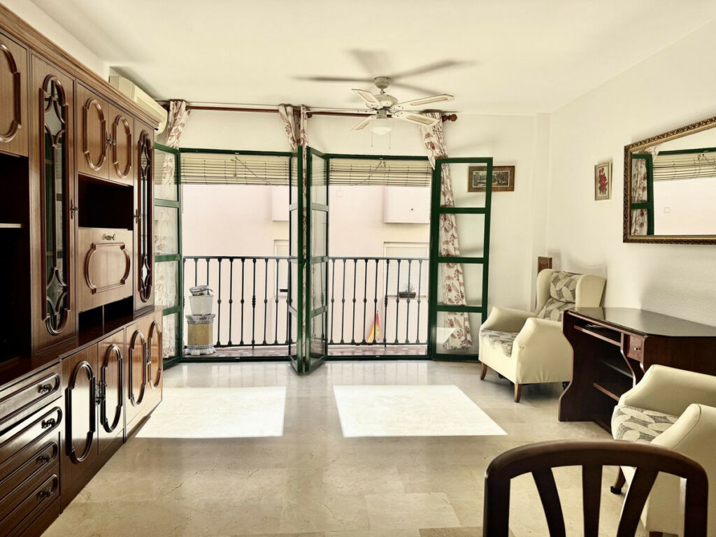 Middle Floor Apartment Fuengirola Málaga