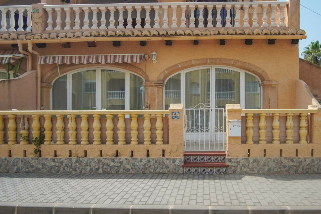 Ground Floor Apartment Denia Alicante - image 3