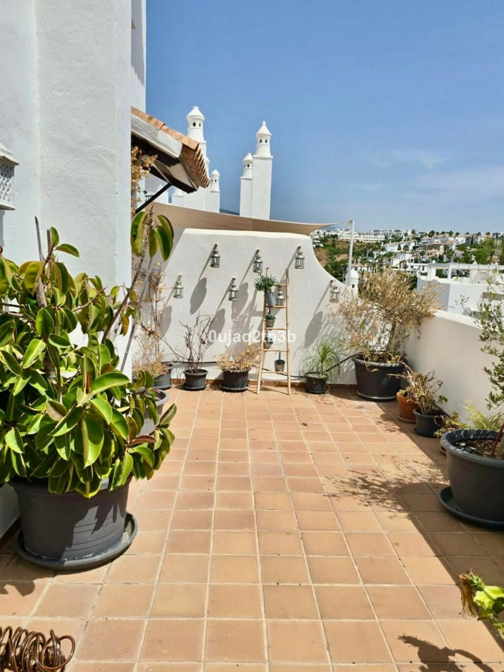 Top Floor Apartment Selwo Málaga - image 3