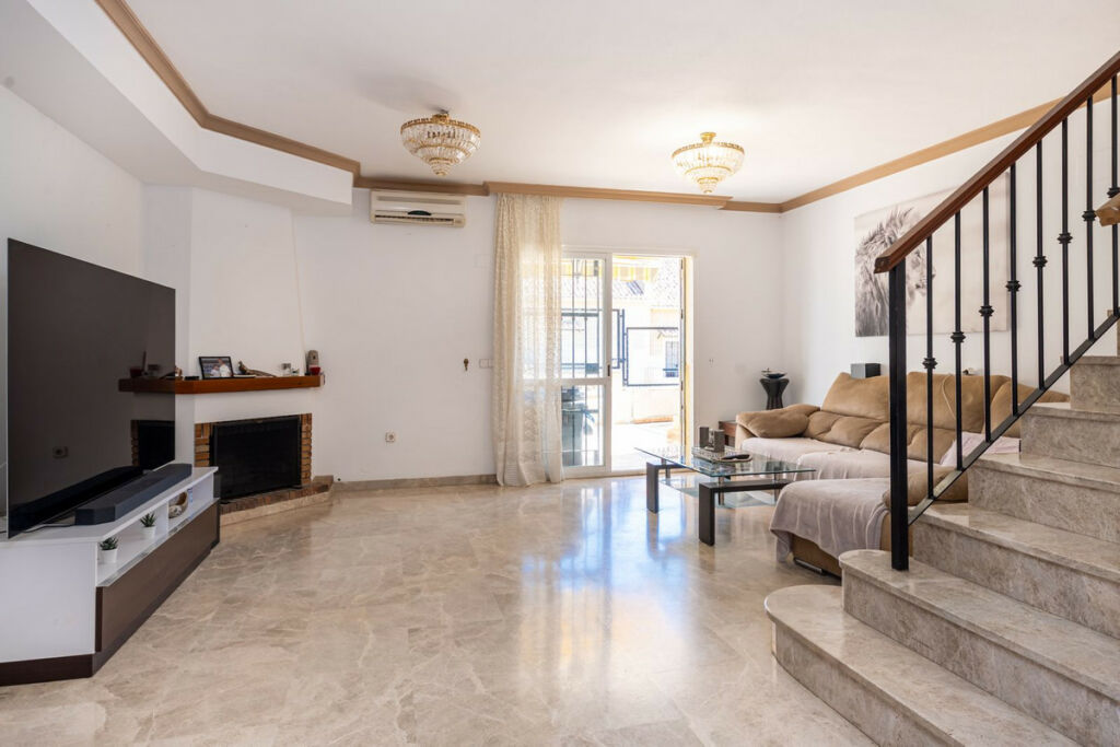 Townhouse Marbella Málaga - image 3