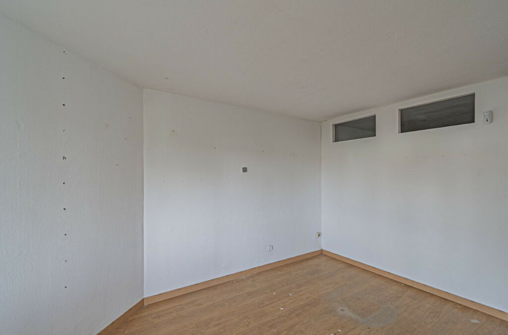 Middle Floor Apartment Marbella Málaga - image 3