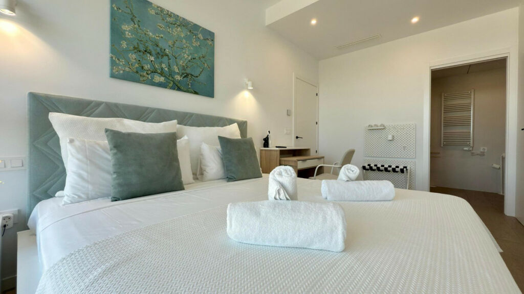 Middle Floor Apartment Villajoyosa Alicante - image 3
