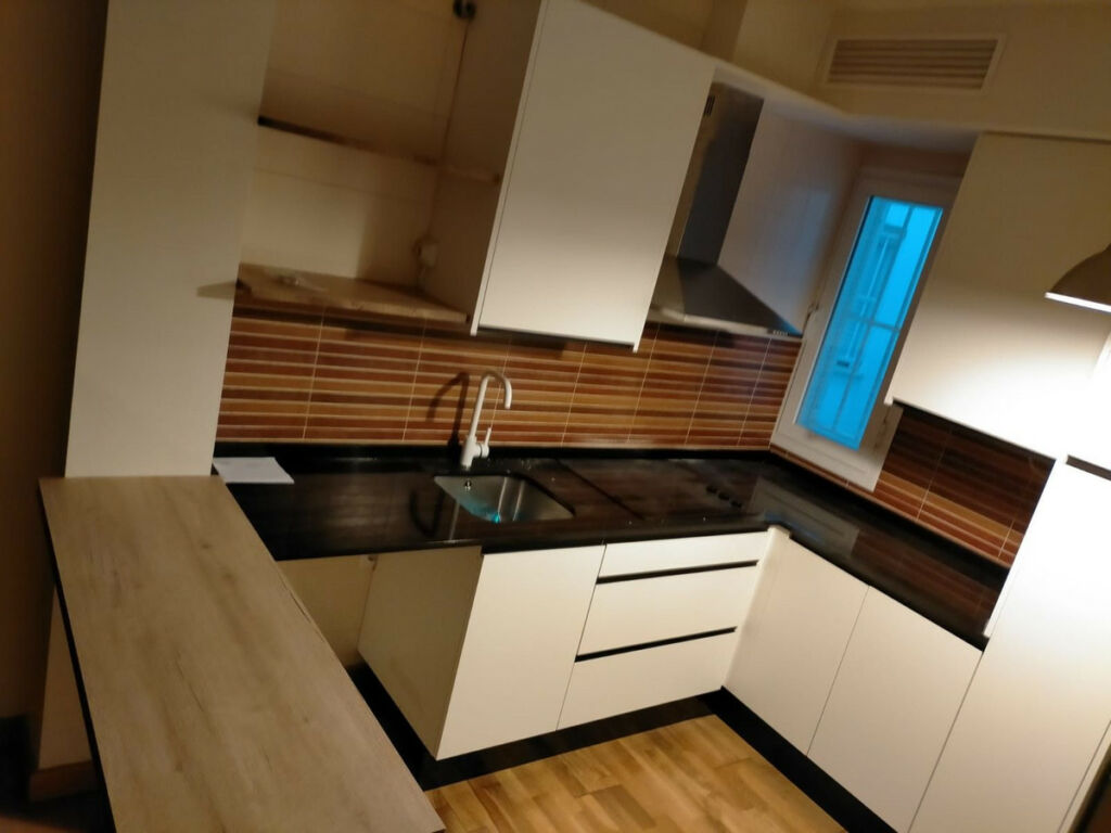 Middle Floor Apartment Antequera Málaga - image 3