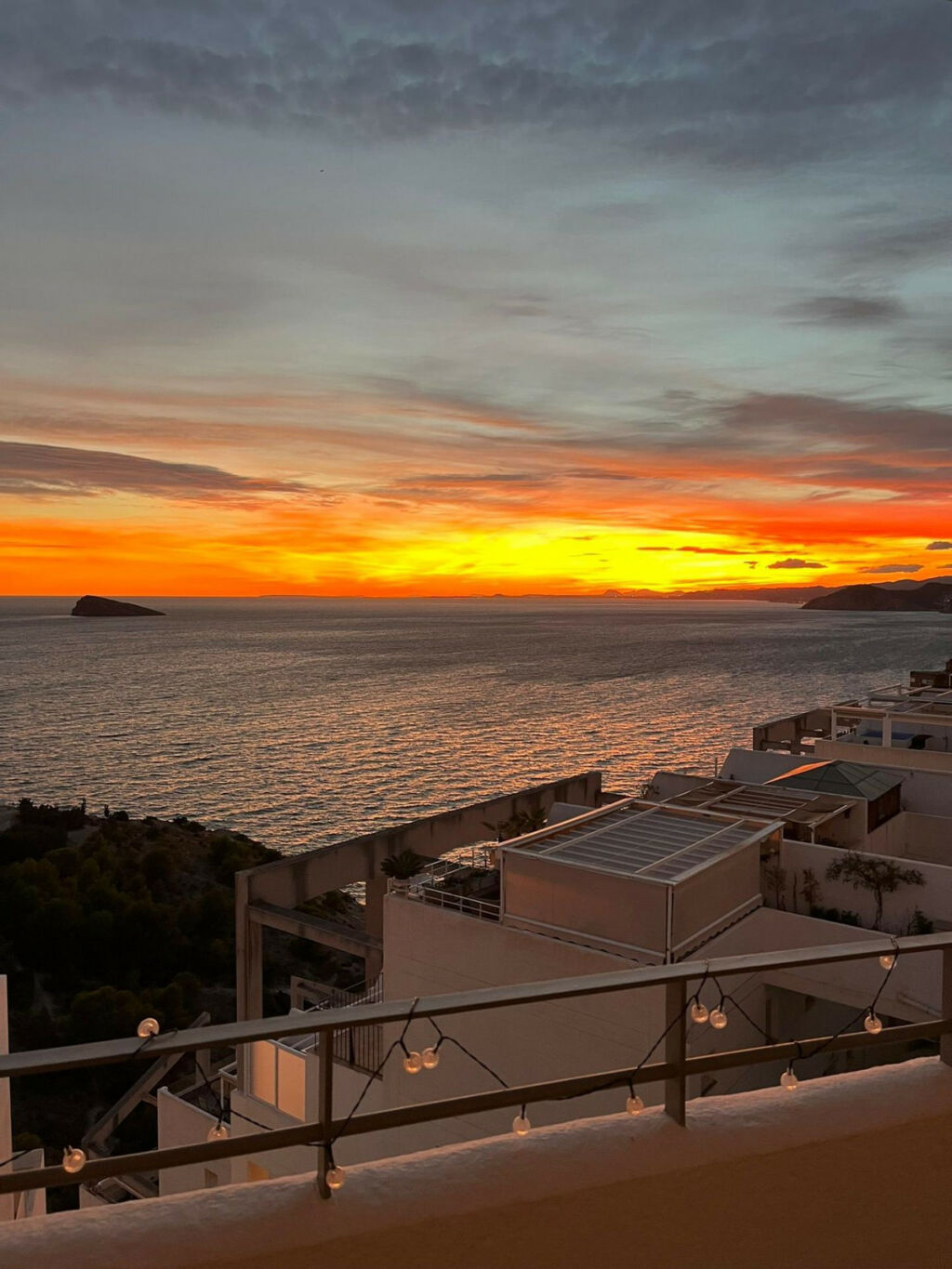 Middle Floor Apartment Benidorm Alicante - image 3