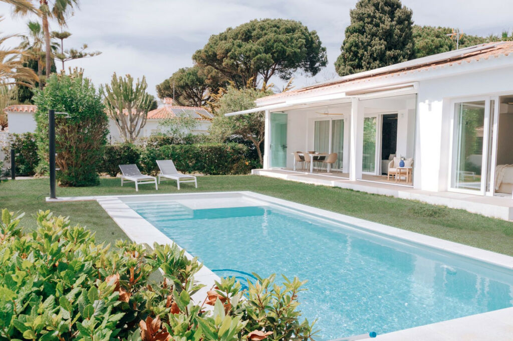 Detached Villa Marbesa Málaga - image 3