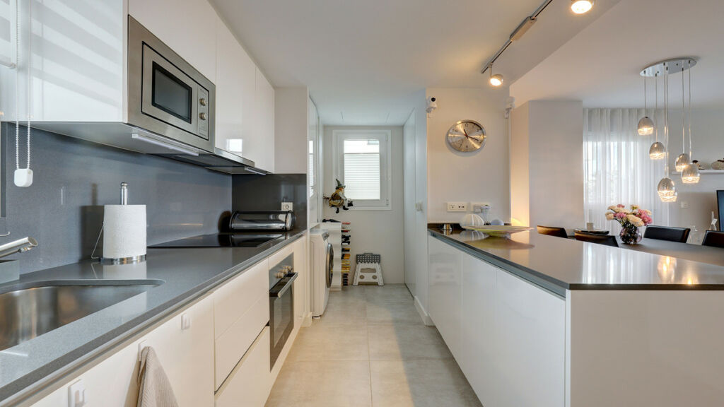 Ground Floor Apartment Doña Julia Málaga - image 3
