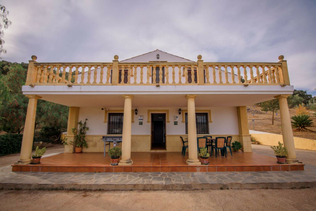 Detached Villa Ronda Málaga - image 3
