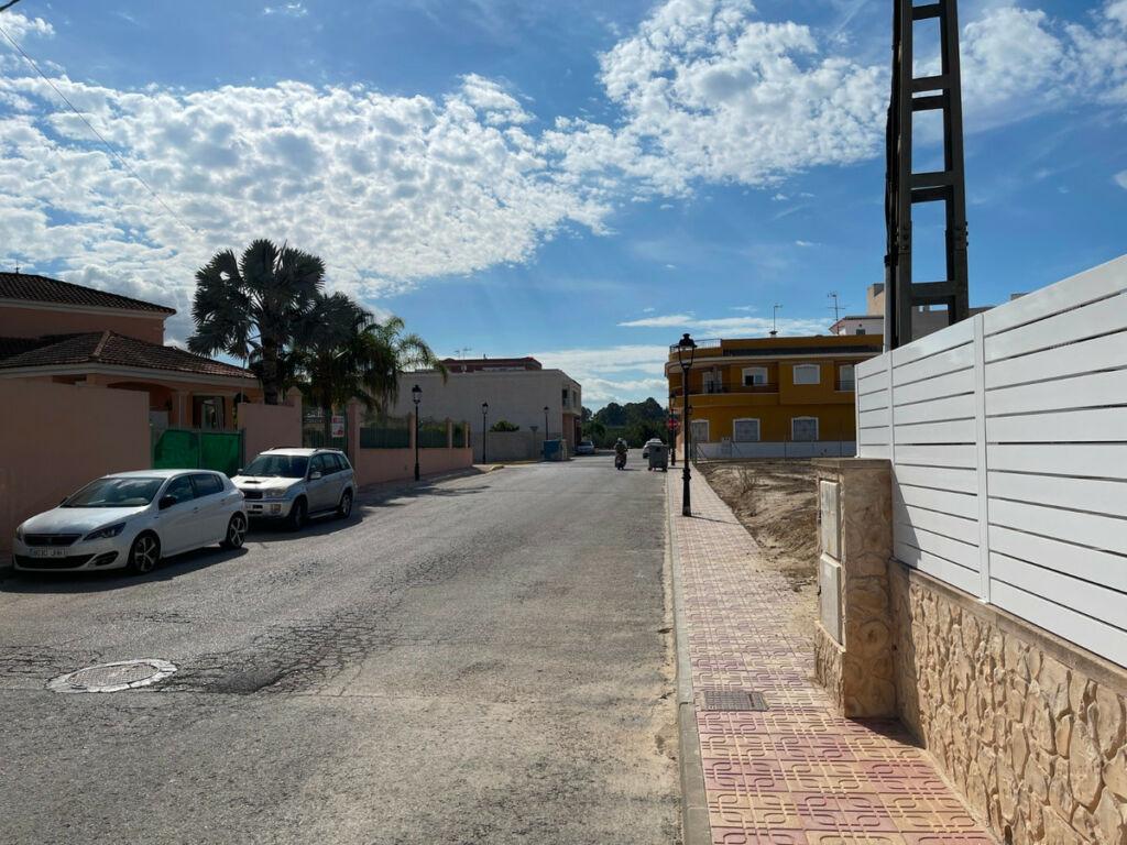Townhouse Jacarilla Alicante - image 3