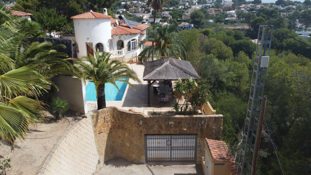 Detached Villa Benissa Alicante - image 3
