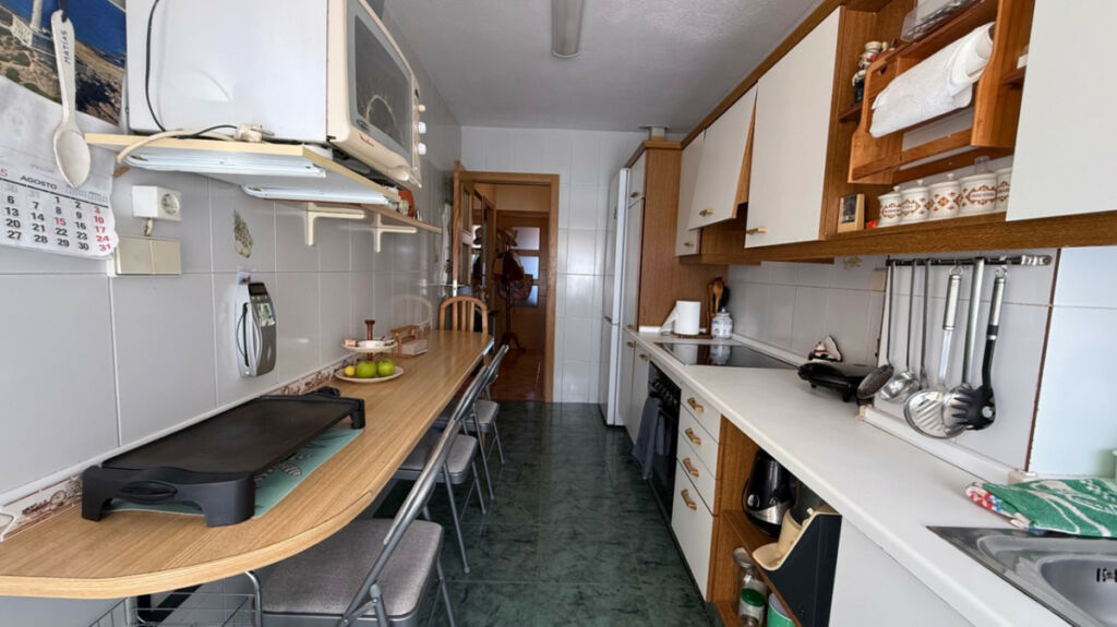Middle Floor Apartment Cartagena Murcia - image 3