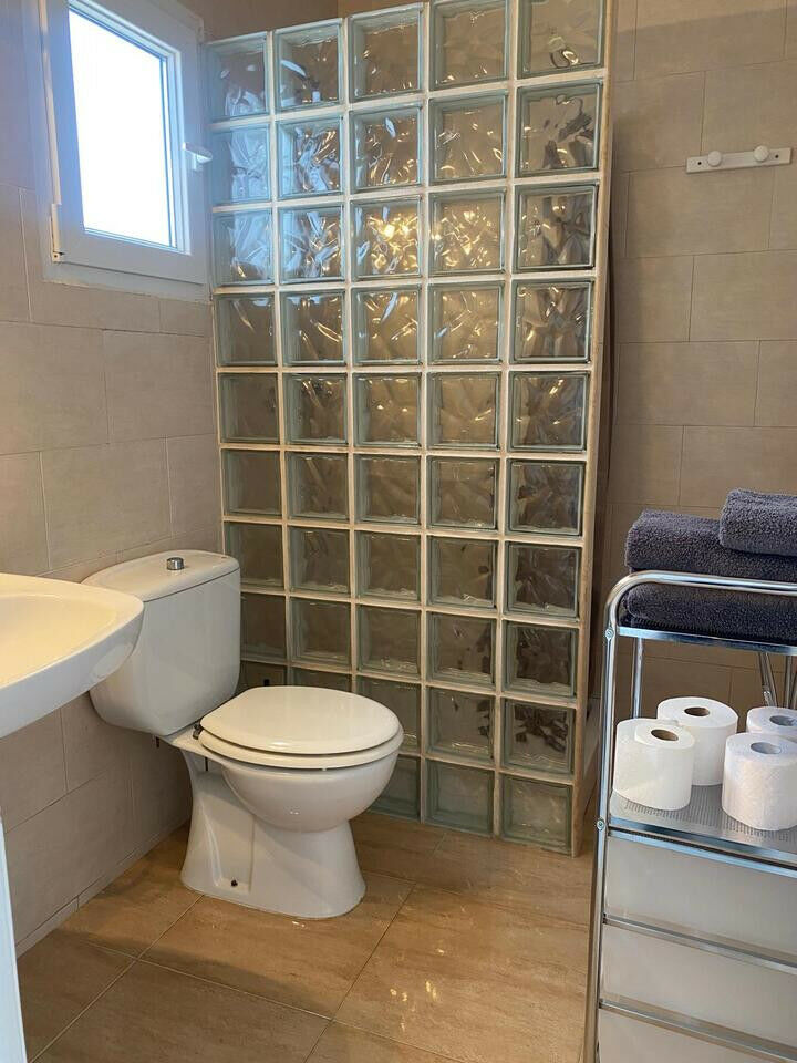 Top Floor Apartment Villamartin Alicante - image 3