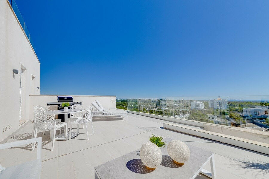 Middle Floor Apartment Las Colinas Golf Alicante - image 3
