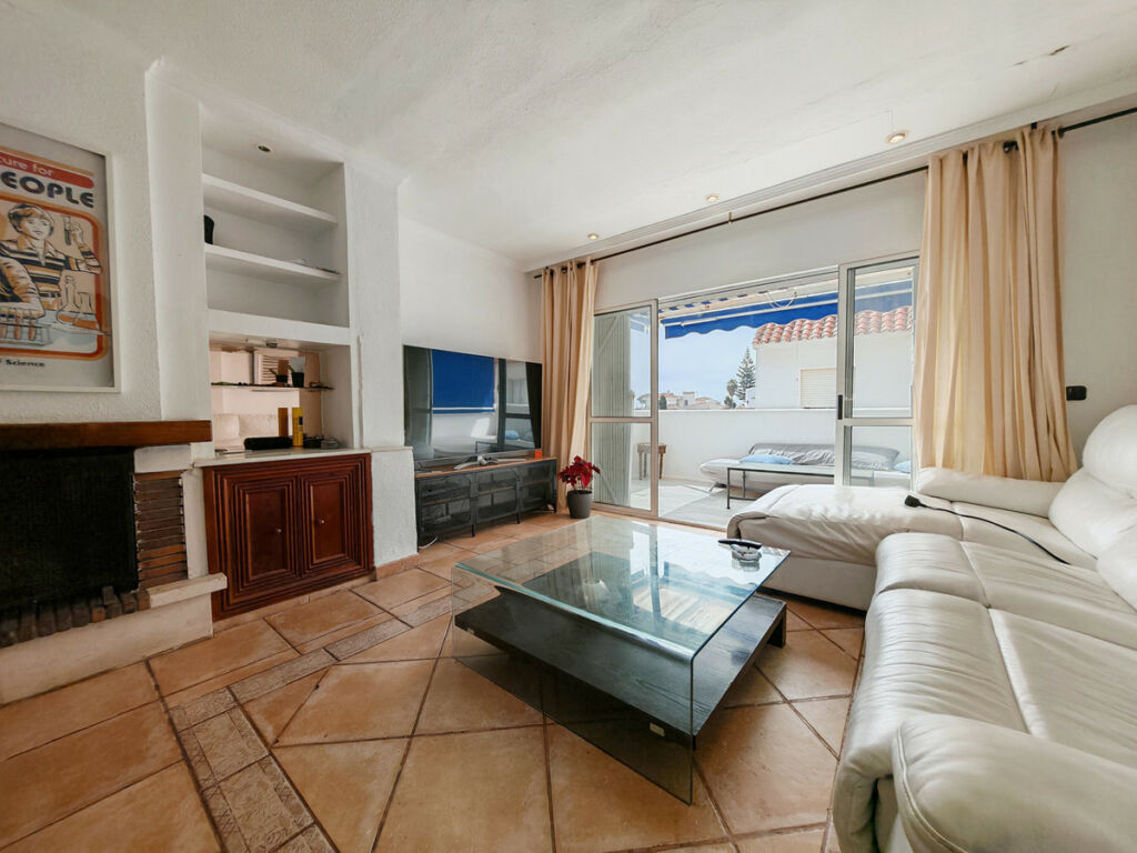 Semi-Detached House Mijas Costa Málaga - image 3
