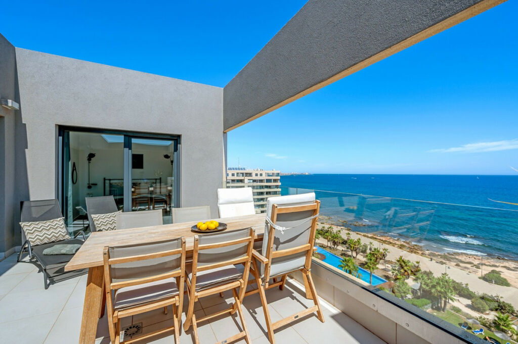 Ground Floor Apartment Punta Prima Alicante - image 3