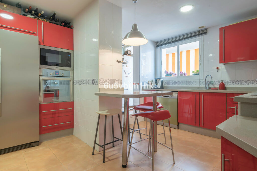 Penthouse El Pinillo Málaga - image 3