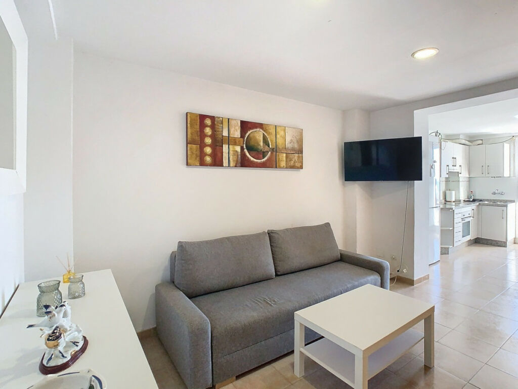 Middle Floor Apartment Algarrobo Costa Málaga - image 3