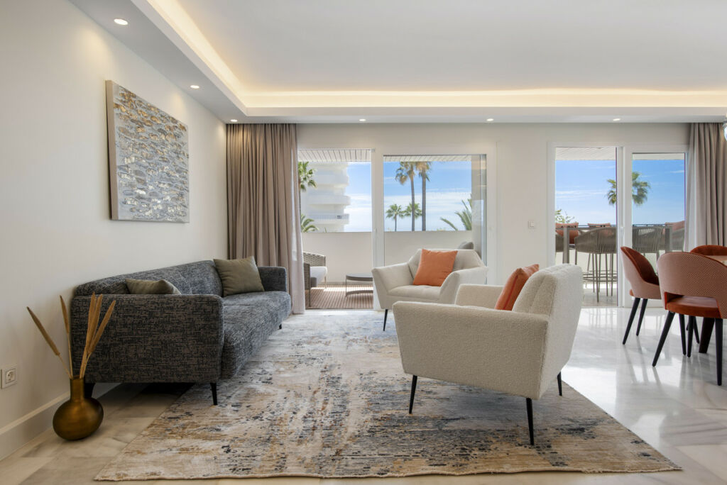 Middle Floor Apartment Marbella Málaga - image 3