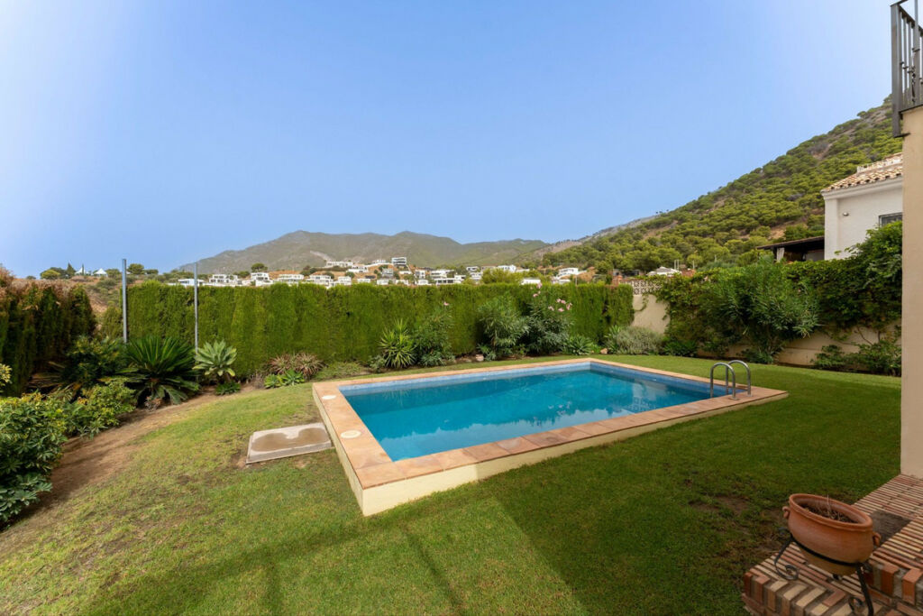 Detached Villa Mijas Málaga - image 3