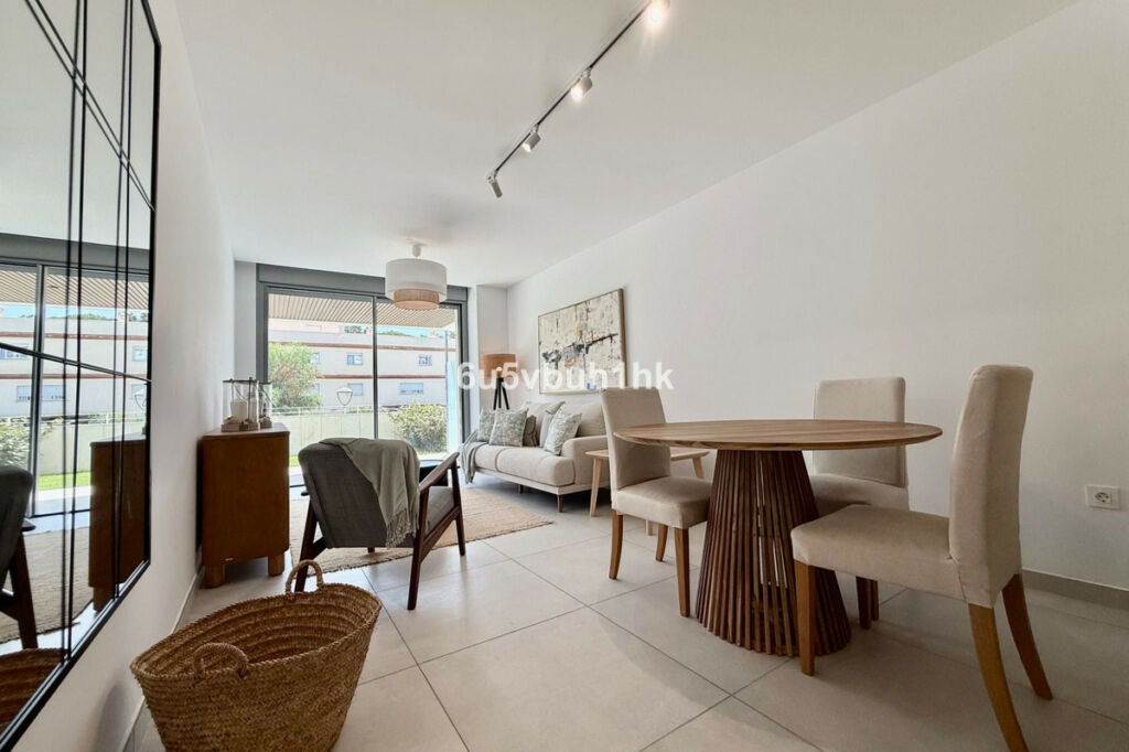 Ground Floor Apartment Marbella Málaga - image 3