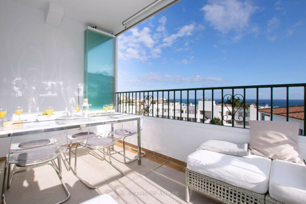 Middle Floor Apartment Miraflores Málaga - image 3