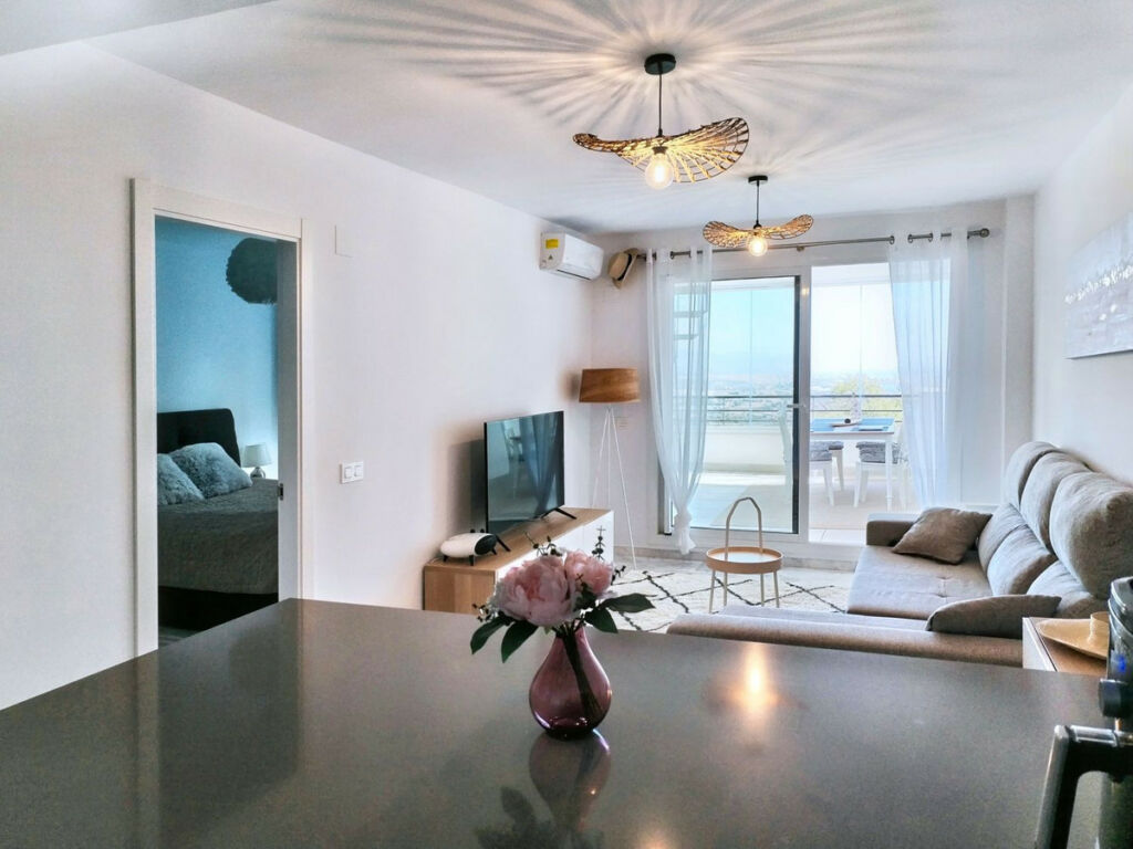 Penthouse Duplex Doña Julia Málaga - image 3