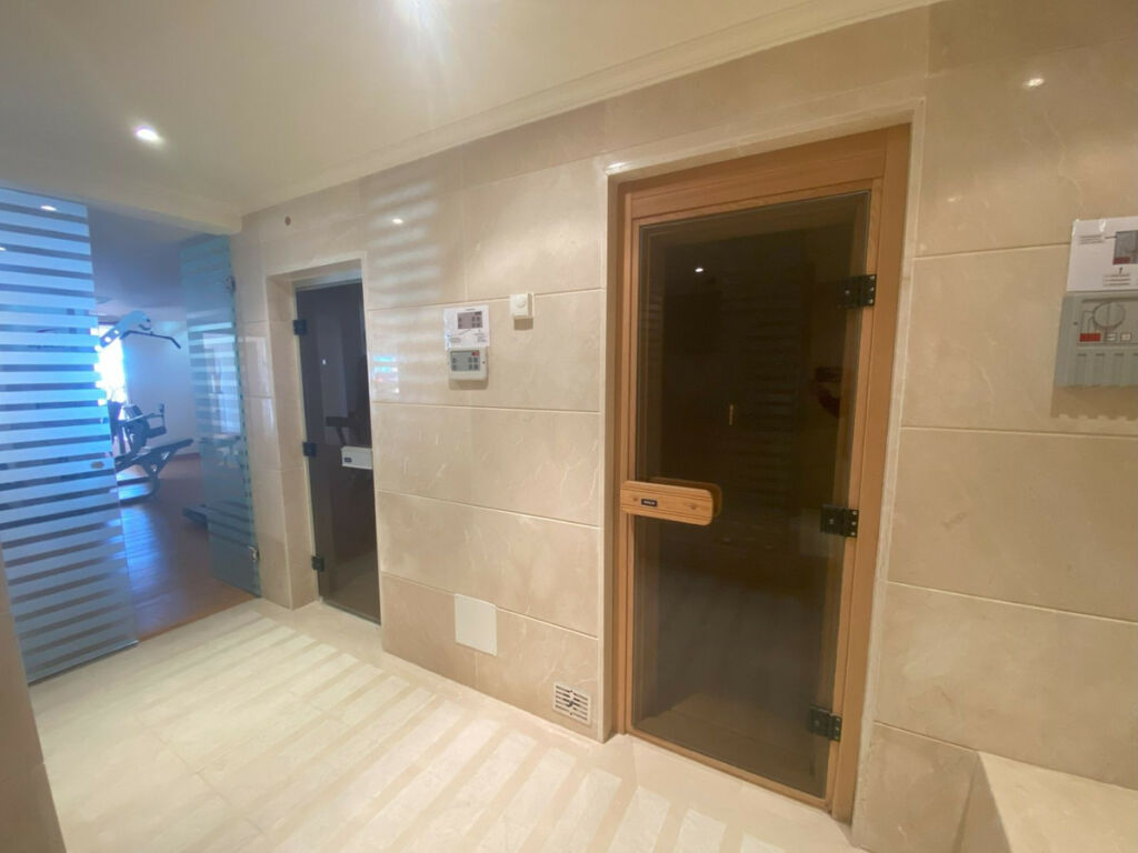 Detached Villa Elviria Málaga - image 32