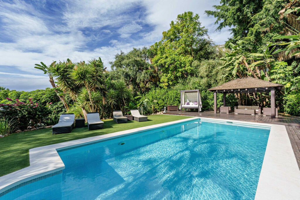 Detached Villa Marbella Málaga - image 30