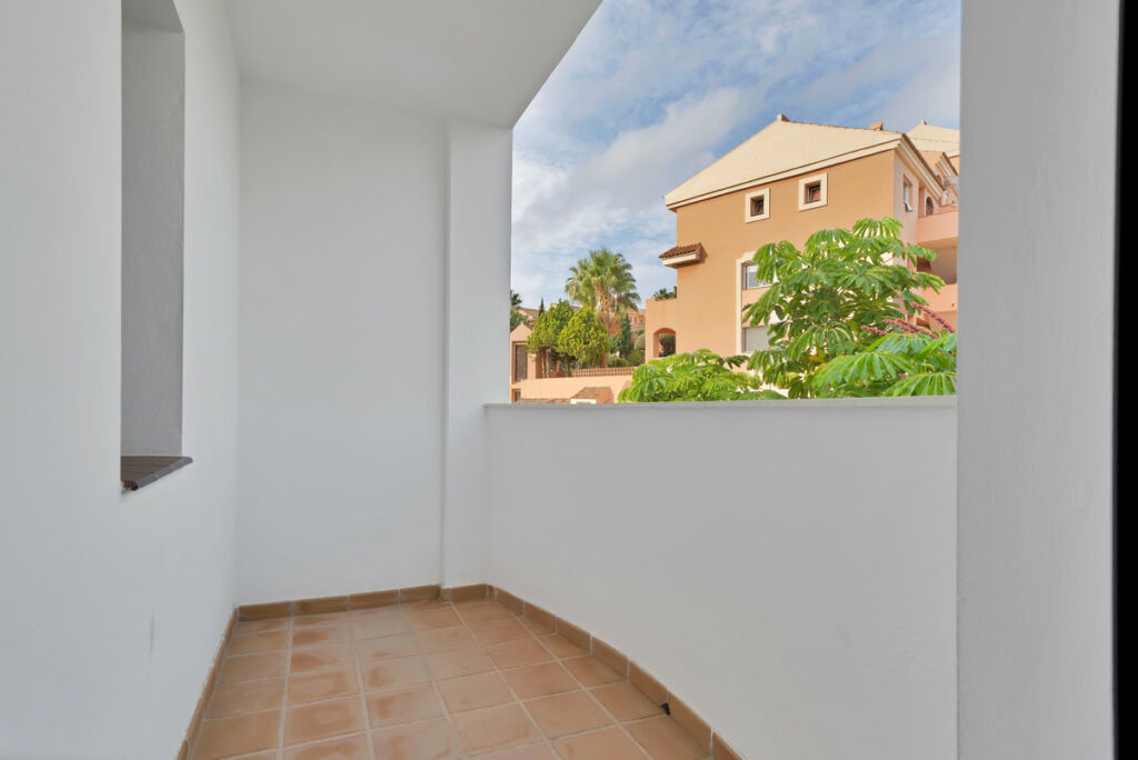 Detached Villa Riviera del Sol Málaga - image 30