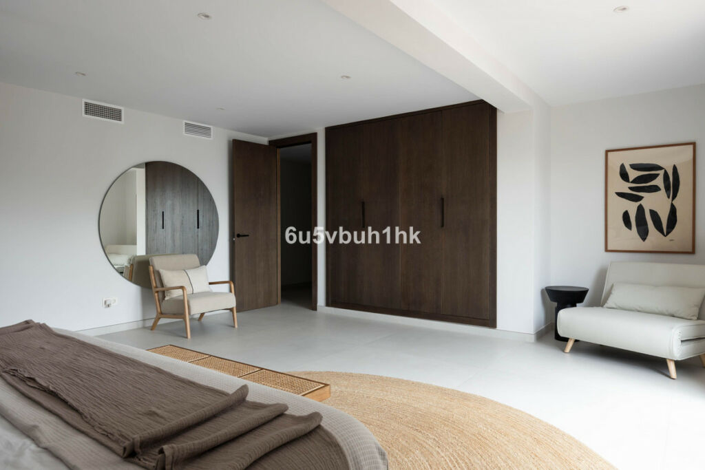 Detached Villa Marbella Málaga - image 30