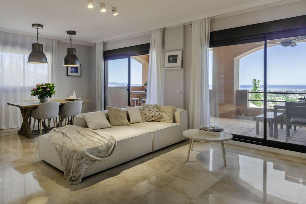 Townhouse Benahavís Málaga - image 31