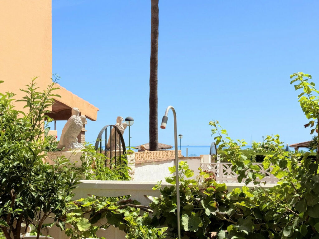 Townhouse Casares Playa Málaga - image 30