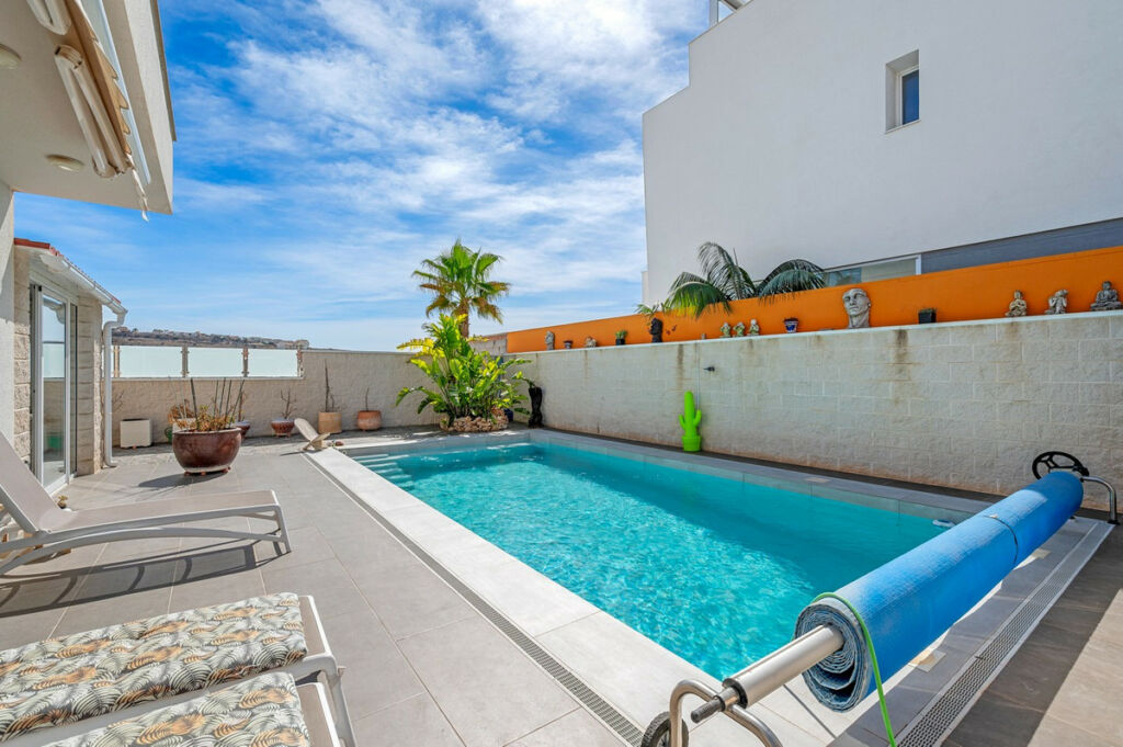 Detached Villa Benijofar Alicante - image 28