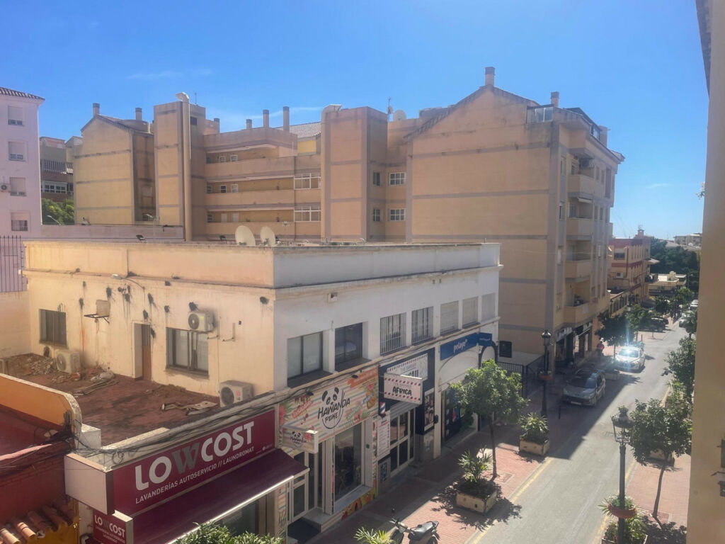 Middle Floor Apartment Arroyo de la Miel Málaga - image 30