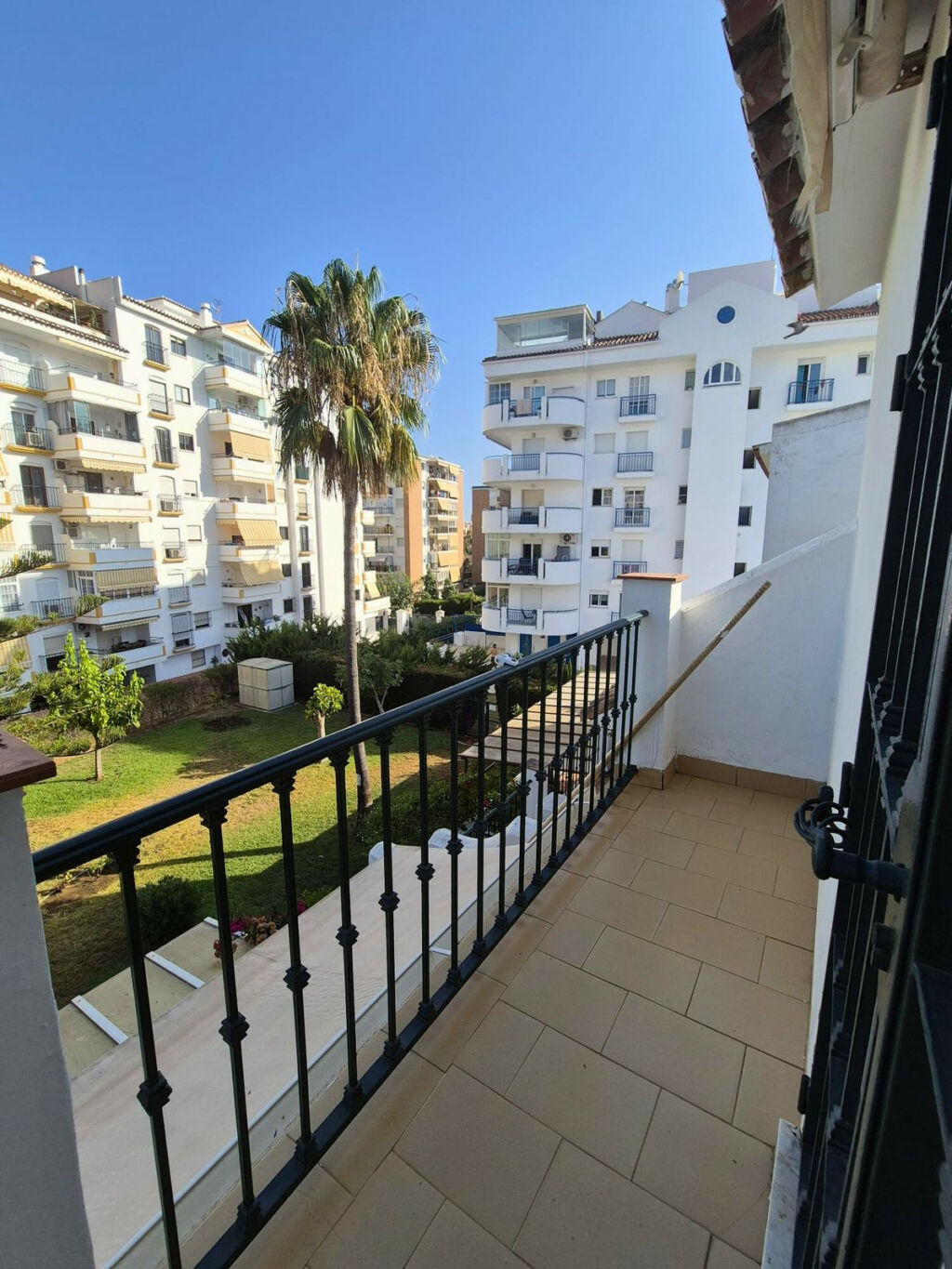 Townhouse Los Boliches Málaga - image 30