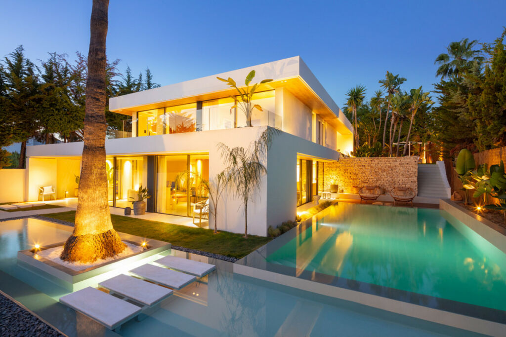 Detached Villa Nueva Andalucía Málaga - image 30