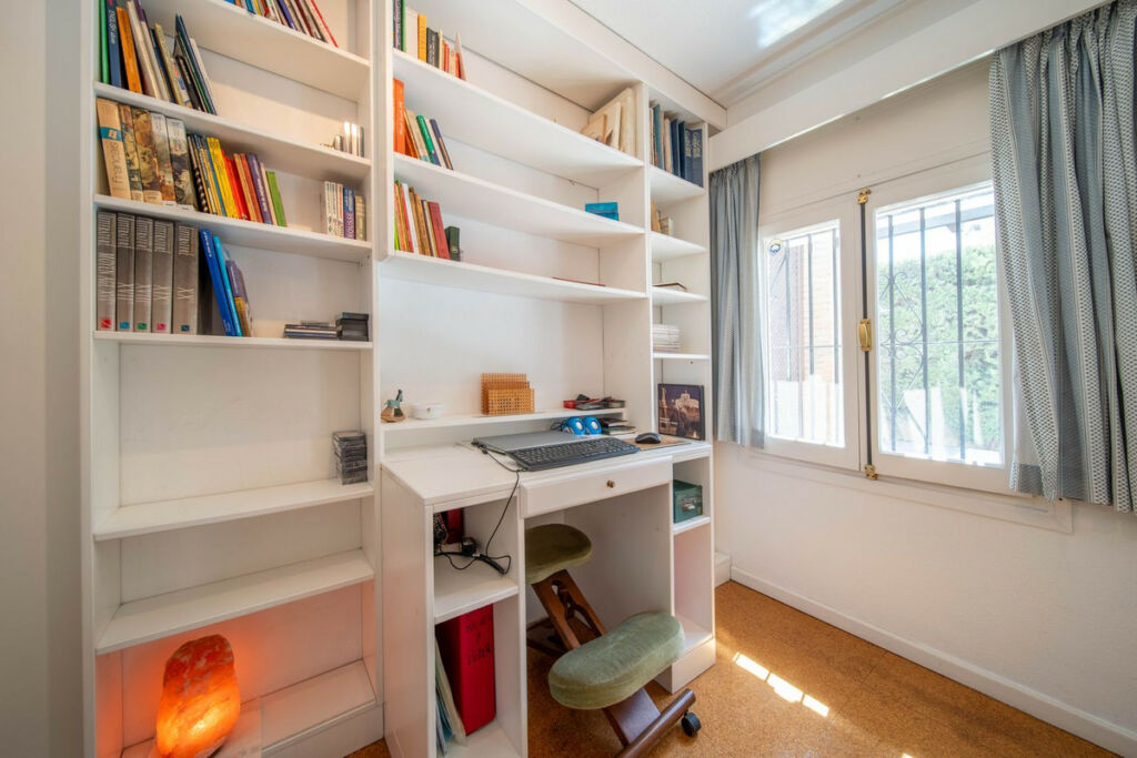 Detached Villa Fuengirola Málaga - image 30
